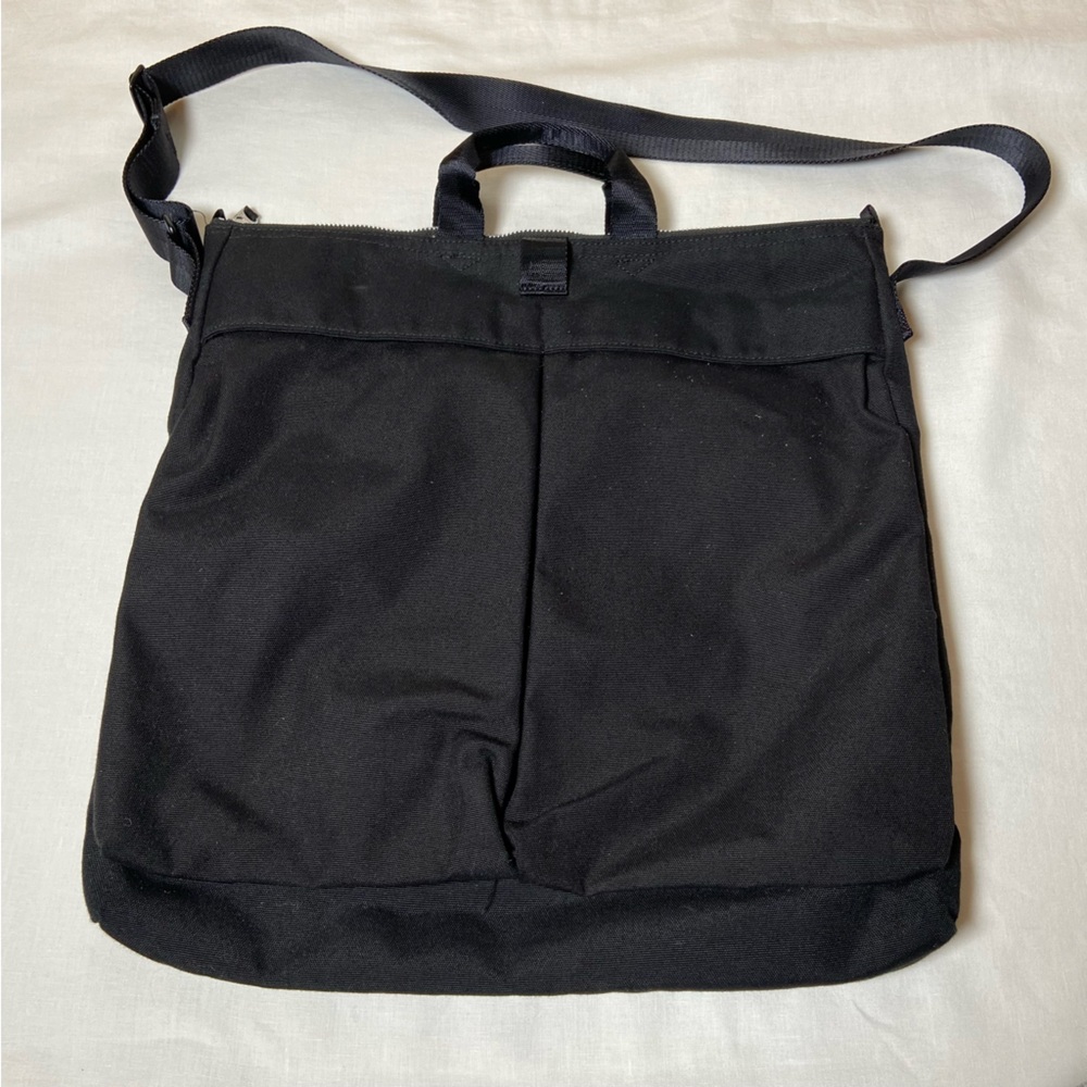 Everlane Unisex The ReNew Tote in Black